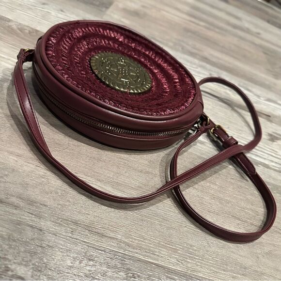 FREE PEOPE Tambourine Roundy Bag Crossbody Full Zip Boho Festival Faux Leather - Picture 3 of 10